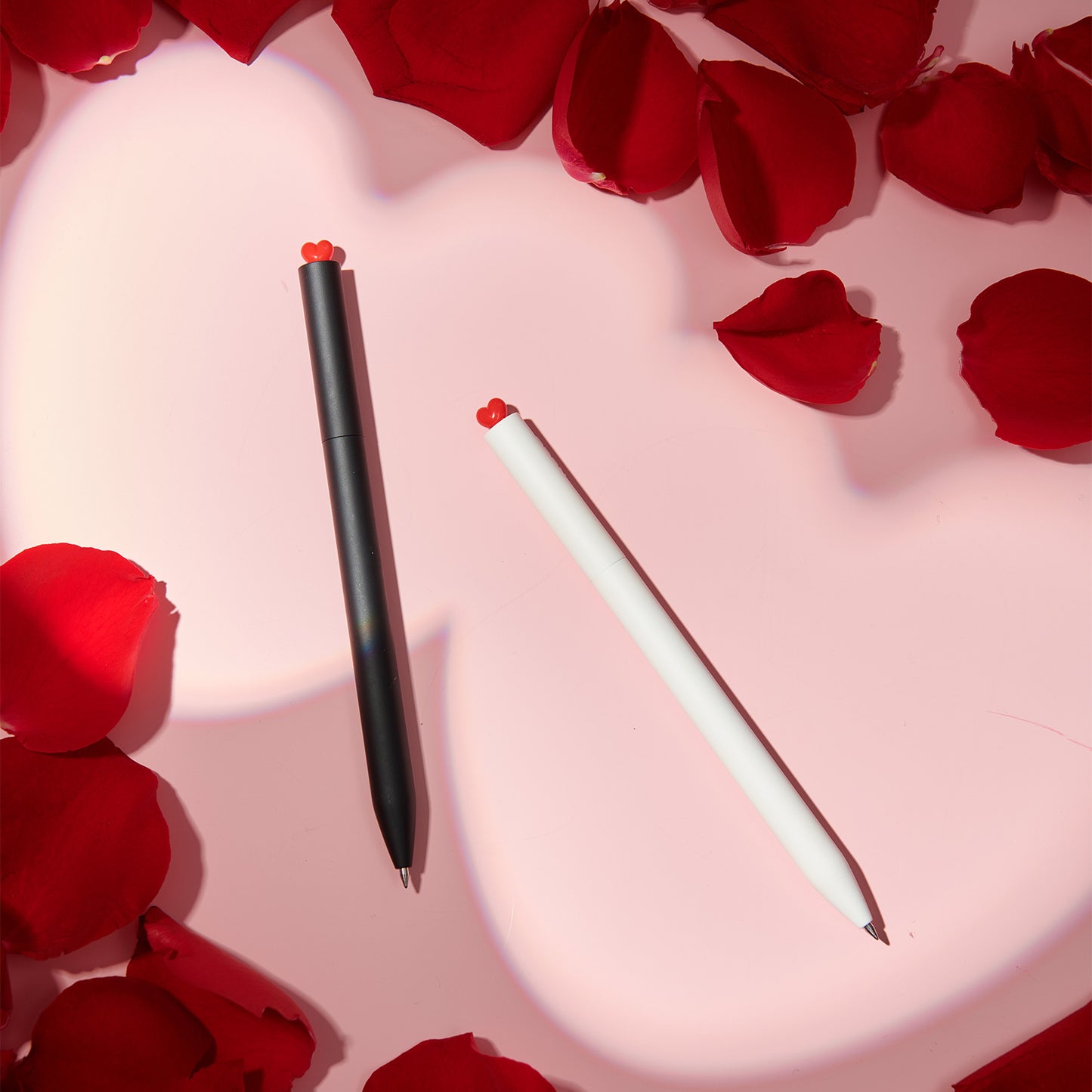 KACO Cute Heart Gel Pen (black&white)